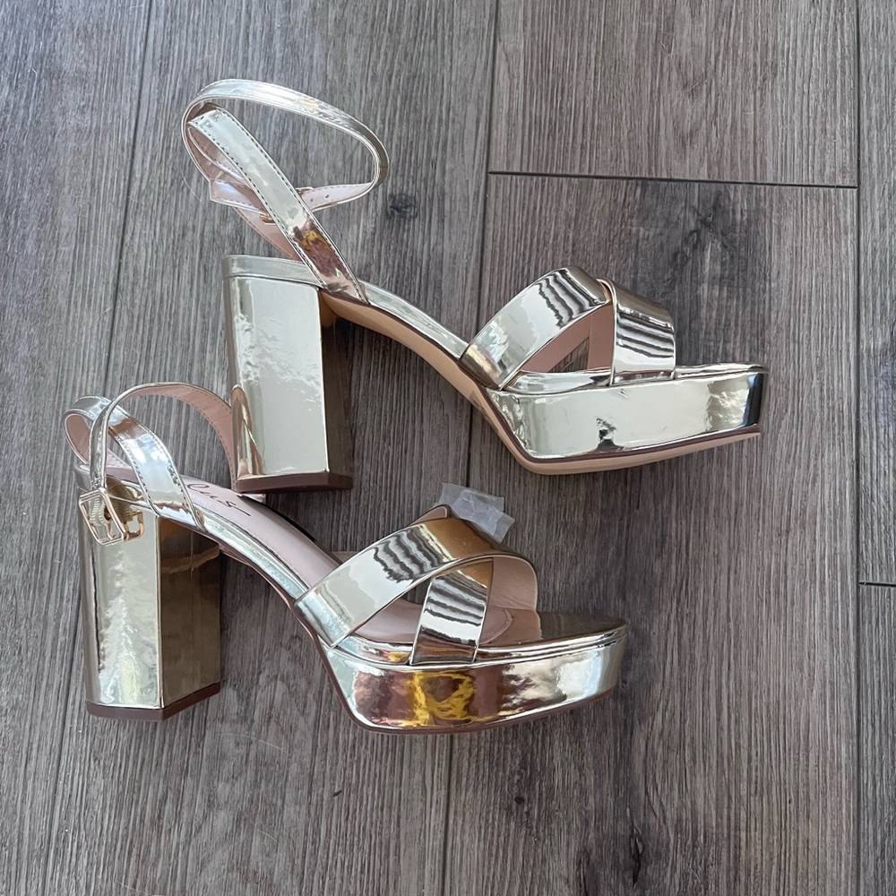 Gold platforms heels